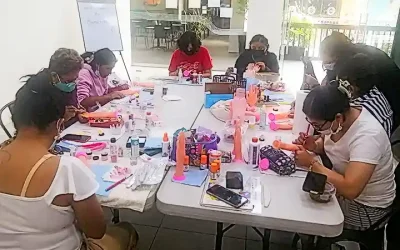 Taller de uñas